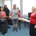 Ředitelka Archivu bezpečnostních složek Světlana Ptáčníková vítá první návštěvníky