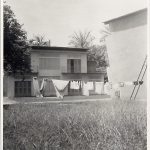 Fotografie budov československého zastupitelského úřadu (ZÚ) v Konakry z června 1959