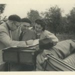 Jaroslav Kratochvíl (in the middle) with Lída Baarová, July 1940.