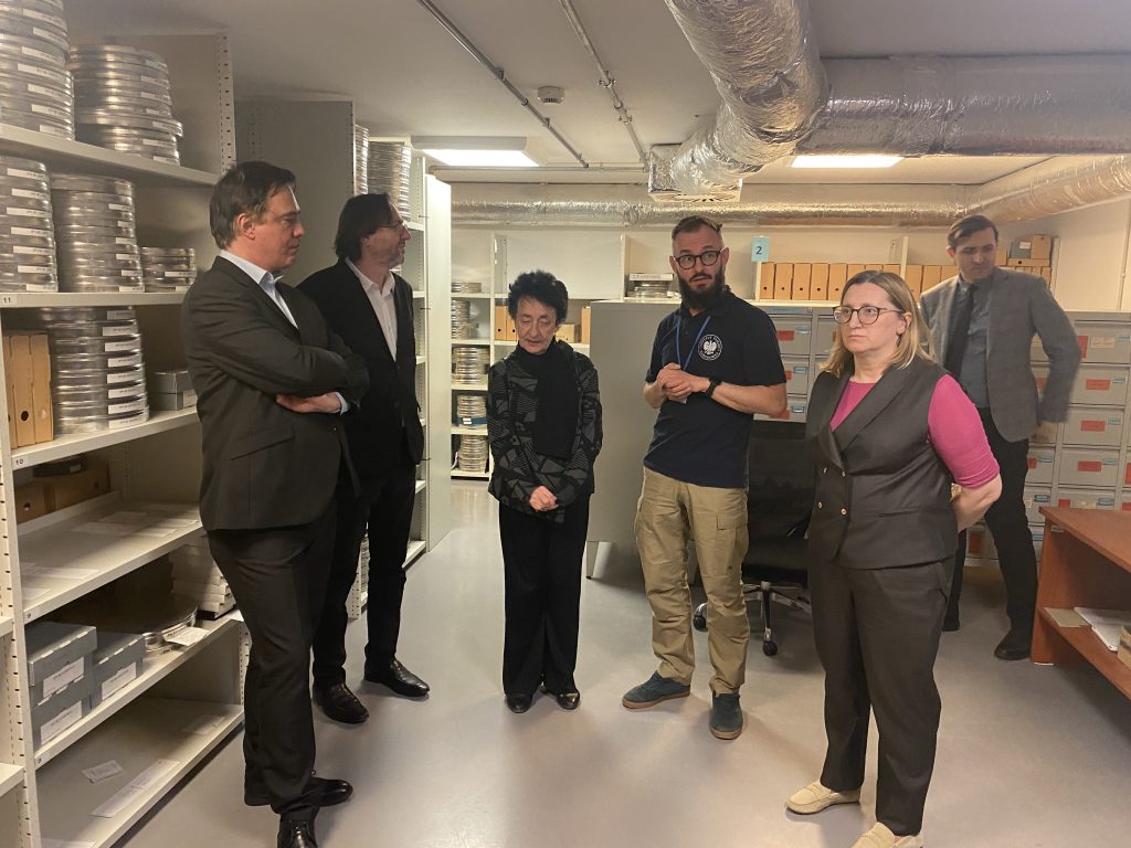 Photo - visit in the IPN Archive in Warsaw